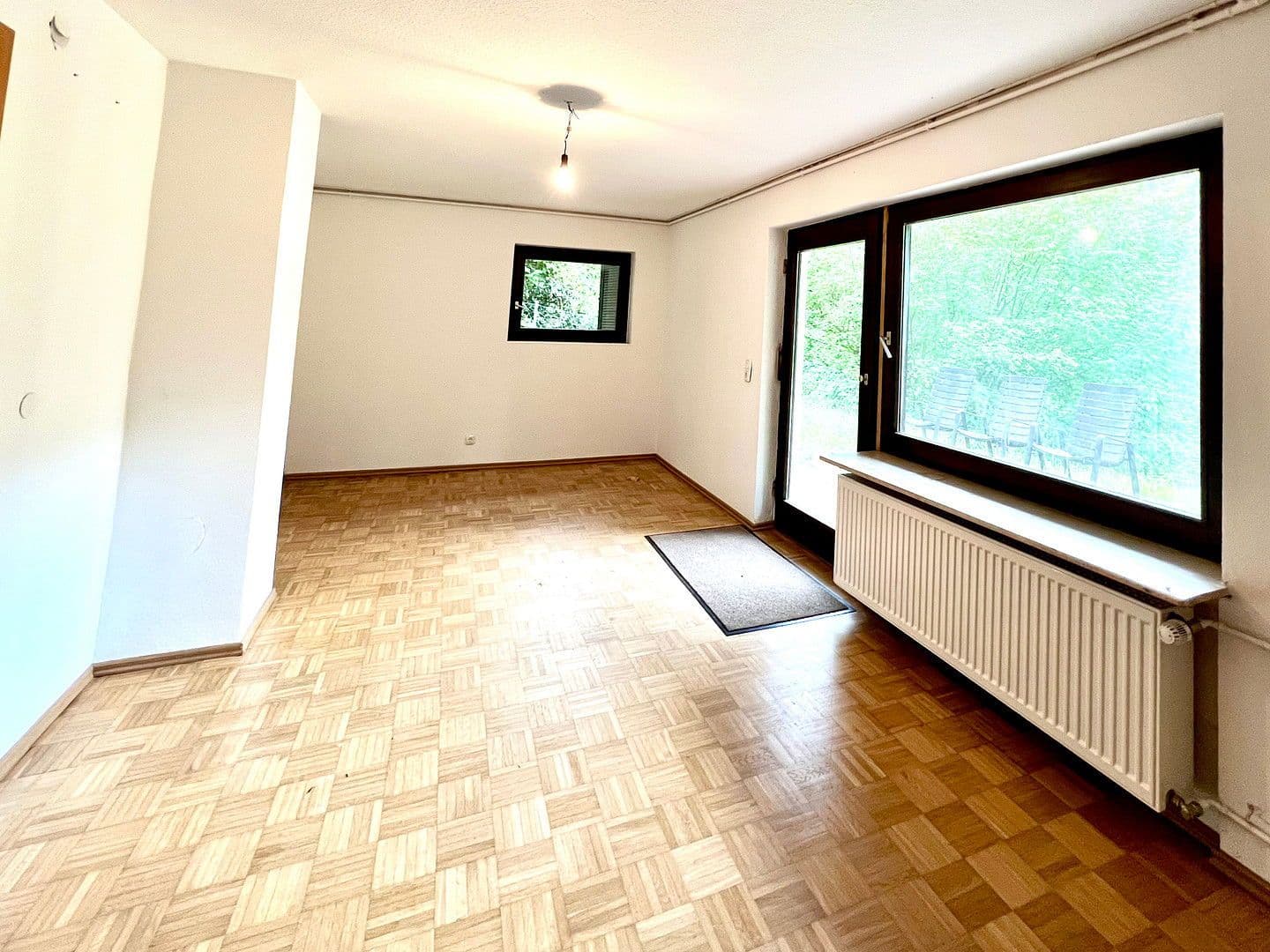 Pronájem domu 90 m², pozemek 1.700 m², Bad Soden am Taunus, Hessen Pronájem domu 90 m², pozemek 1.700 m², Bad Soden am Taunus, Hessen
