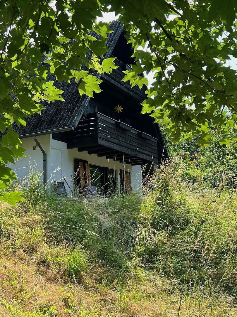 Pronájem domu 90 m², pozemek 1.700 m², Bad Soden am Taunus, Hessen Pronájem domu 90 m², pozemek 1.700 m², Bad Soden am Taunus, Hessen