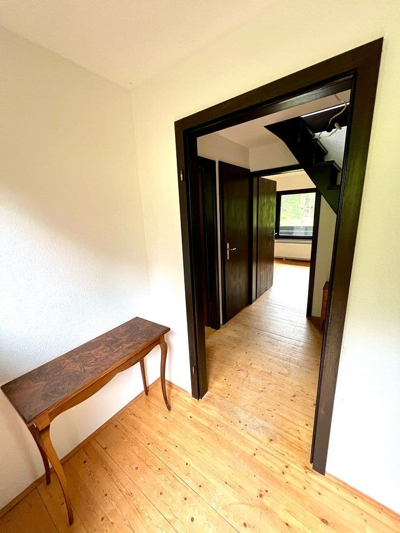 Pronájem domu 90 m², pozemek 1.700 m², Bad Soden am Taunus, Hessen Pronájem domu 90 m², pozemek 1.700 m², Bad Soden am Taunus, Hessen