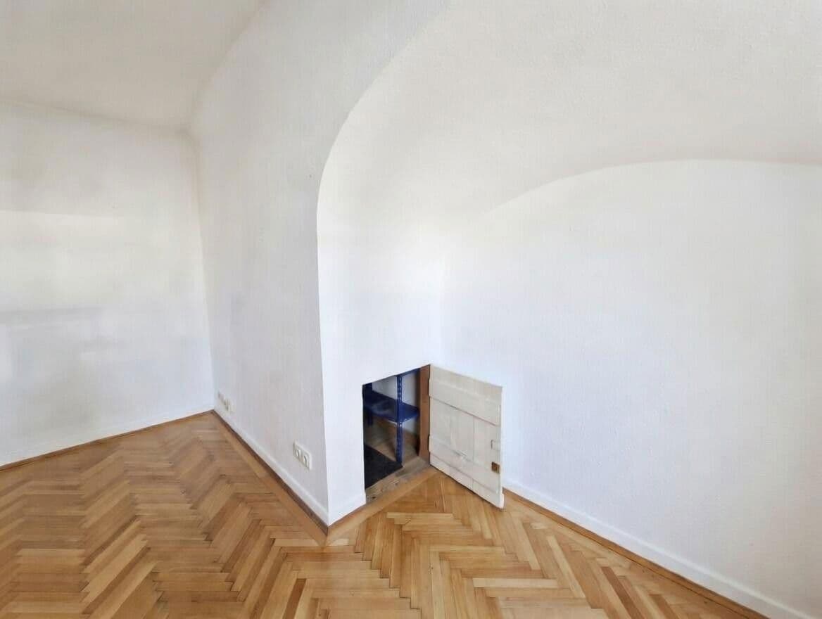 Pronájem bytu 1+kk 45 m², Bahnhofstraße 31, Bonn, Severní Porýní-Vestfálsko Pronájem bytu 1+kk 45 m², Bahnhofstraße 31, Bonn, Severní Porýní-Vestfálsko