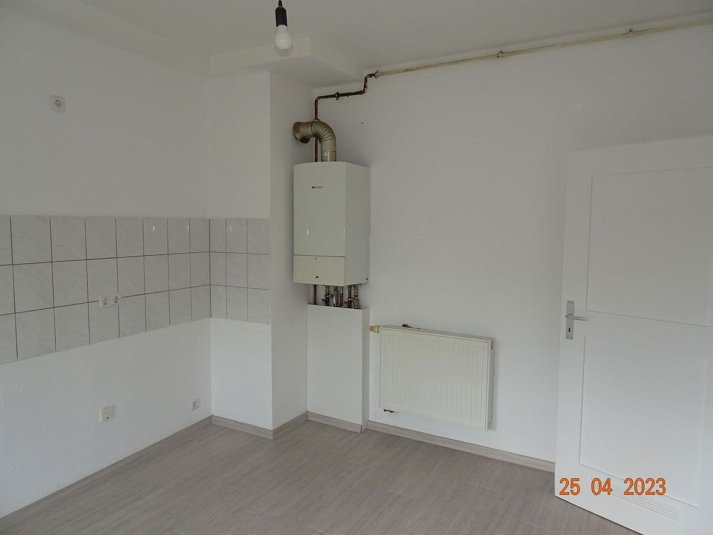 Pronájem bytu 3+1 55 m², Ludwigshafen, Porýní-Falc Pronájem bytu 3+1 55 m², Ludwigshafen, Porýní-Falc