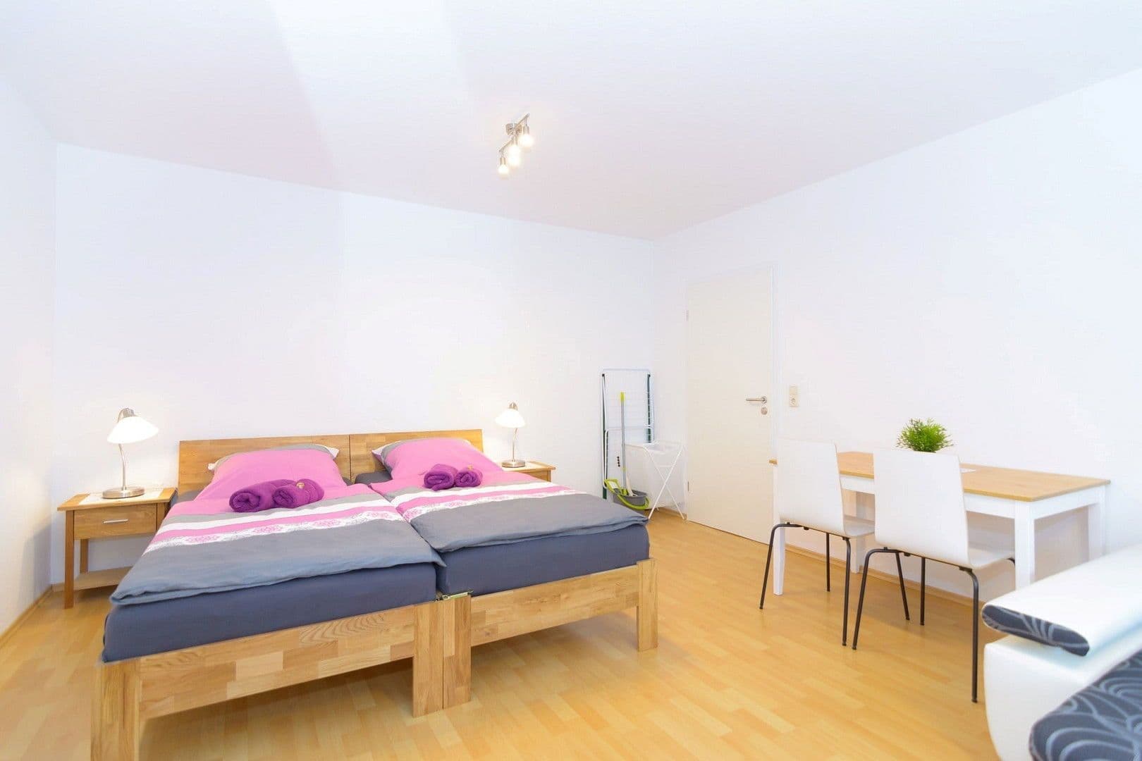 Prodej kanceláře 150 m², Nürnberg, Bavorsko Prodej kanceláře 150 m², Nürnberg, Bavorsko