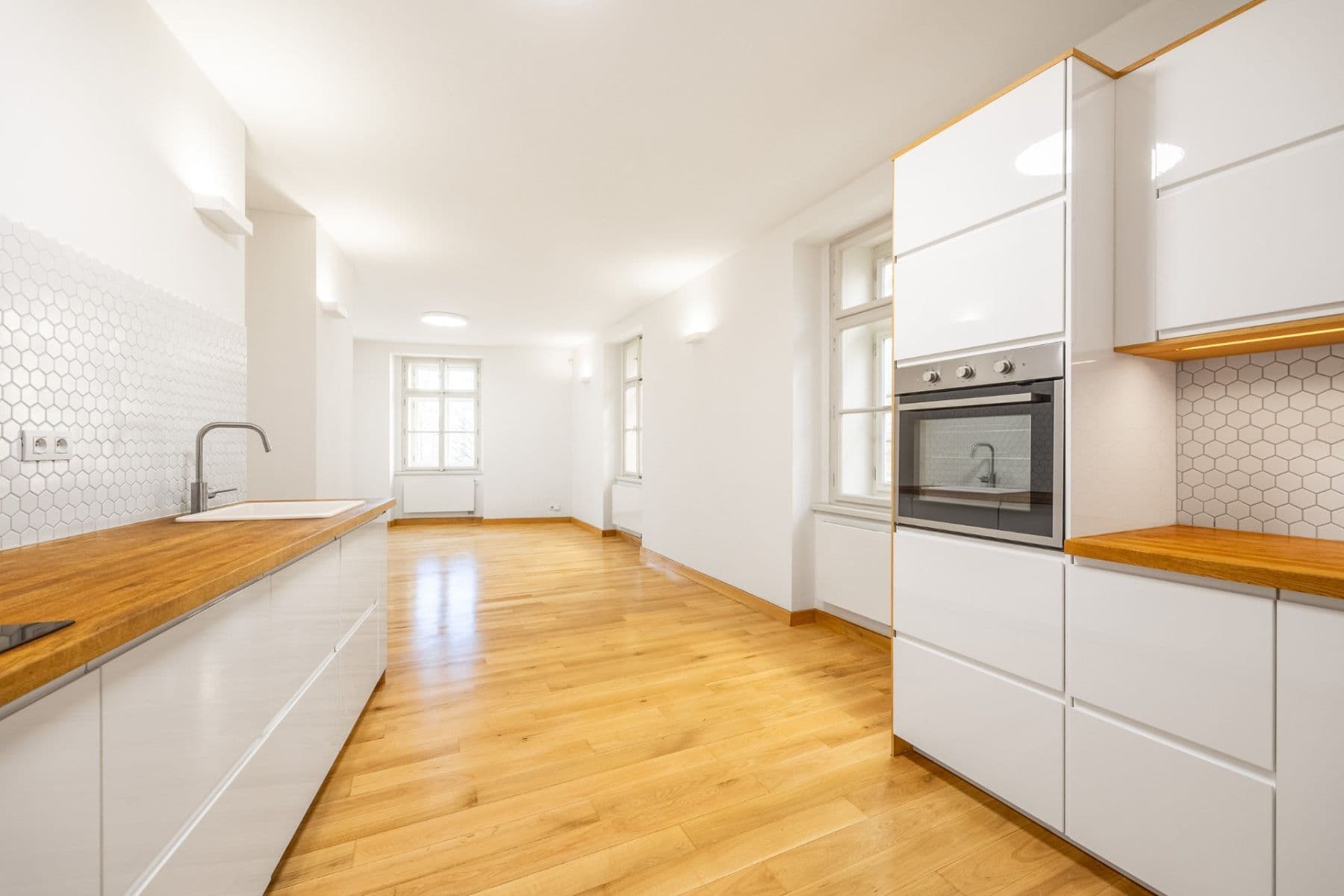 Prodej bytu 3+kk 77 m², Petrská, Praha, Praha Prodej bytu 3+kk 77 m², Petrská, Praha, Praha