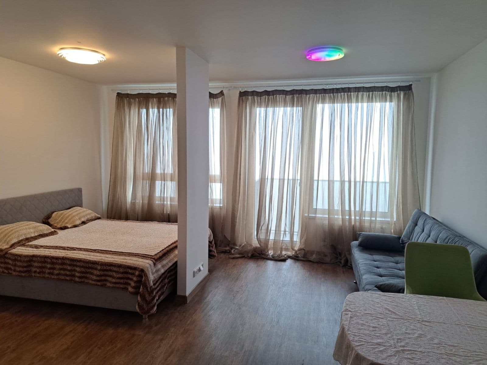 Pronájem bytu 1+kk 41 m², Honzíkova, Praha, Praha Pronájem bytu 1+kk 41 m², Honzíkova, Praha, Praha