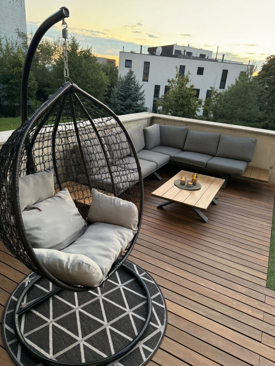 Pronájem bytu 2+1 62 m², Drotárska cesta, Bratislava - mestská časť Staré Mesto, Bratislavský kraj Pronájem bytu 2+1 62 m², Drotárska cesta, Bratislava - mestská časť Staré Mesto, Bratislavský kraj