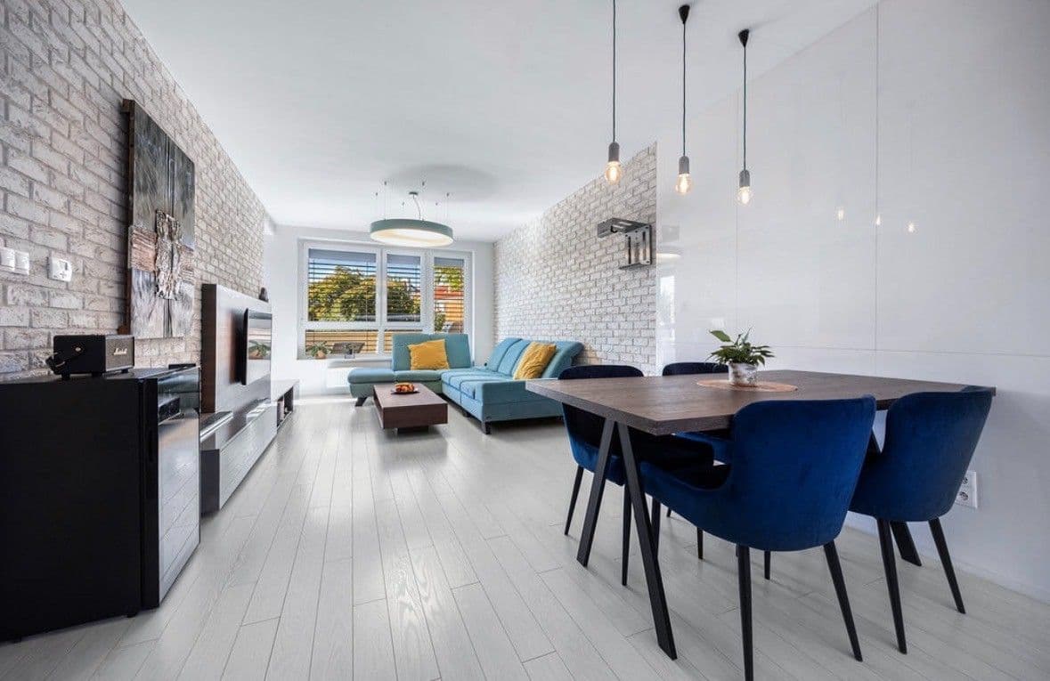 Pronájem bytu 2+1 62 m², Drotárska cesta, Bratislava - mestská časť Staré Mesto, Bratislavský kraj Pronájem bytu 2+1 62 m², Drotárska cesta, Bratislava - mestská časť Staré Mesto, Bratislavský kraj