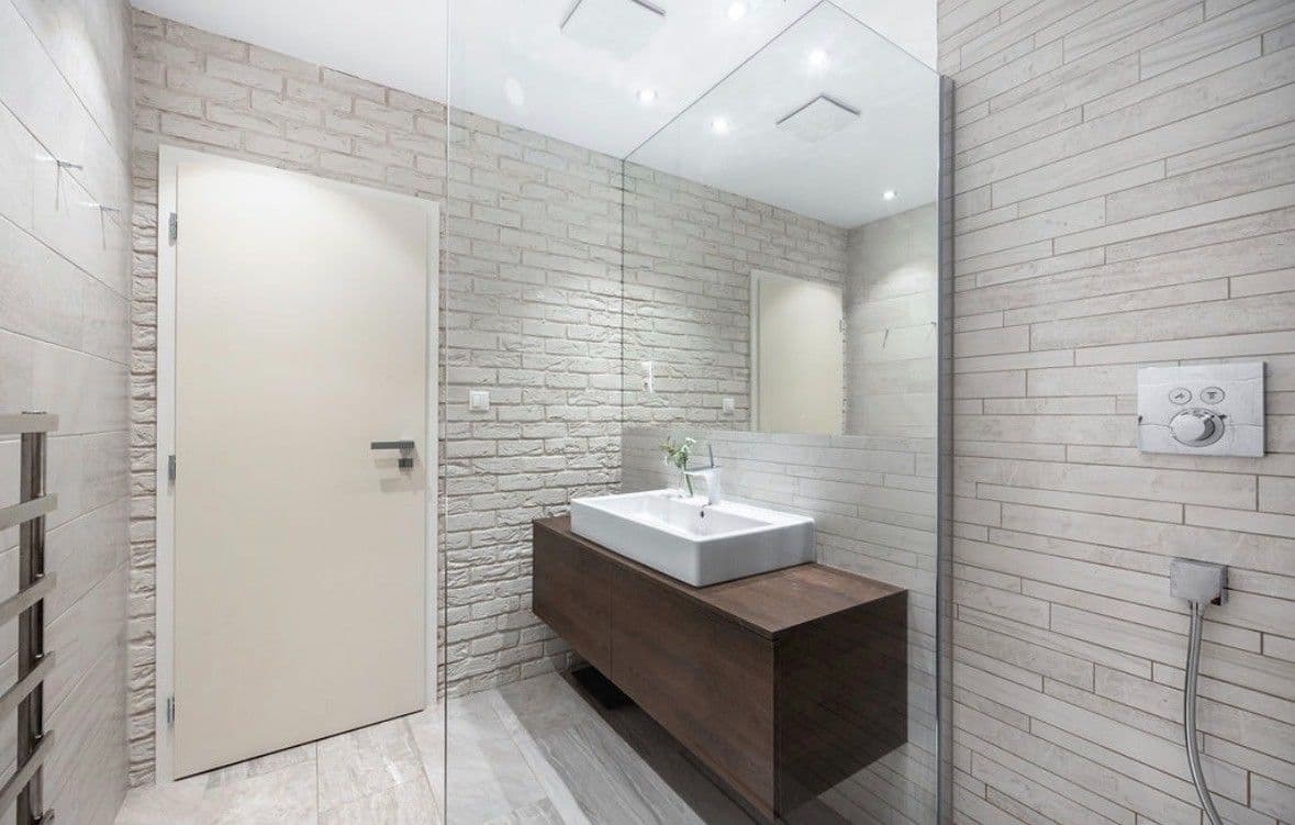 Pronájem bytu 2+1 62 m², Drotárska cesta, Bratislava - mestská časť Staré Mesto, Bratislavský kraj Pronájem bytu 2+1 62 m², Drotárska cesta, Bratislava - mestská časť Staré Mesto, Bratislavský kraj