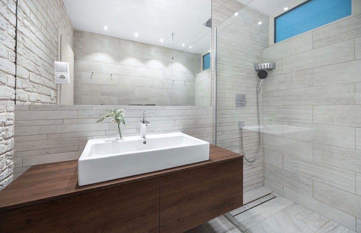 Pronájem bytu 2+1 62 m², Drotárska cesta, Bratislava - mestská časť Staré Mesto, Bratislavský kraj Pronájem bytu 2+1 62 m², Drotárska cesta, Bratislava - mestská časť Staré Mesto, Bratislavský kraj