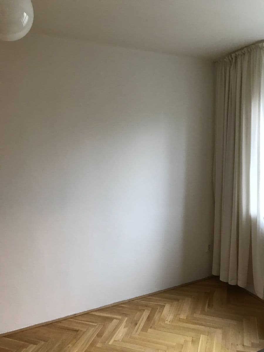 Pronájem bytu 2+kk 44 m², Pod Rapidem, Praha, Praha Pronájem bytu 2+kk 44 m², Pod Rapidem, Praha, Praha