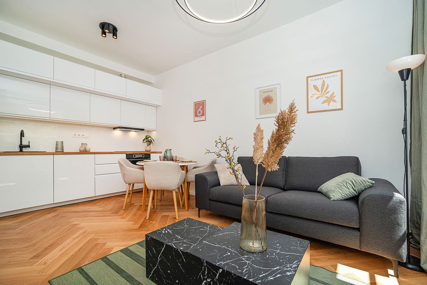 Prodej bytu 2+kk 54 m², Ruská, Praha, Praha Prodej bytu 2+kk 54 m², Ruská, Praha, Praha