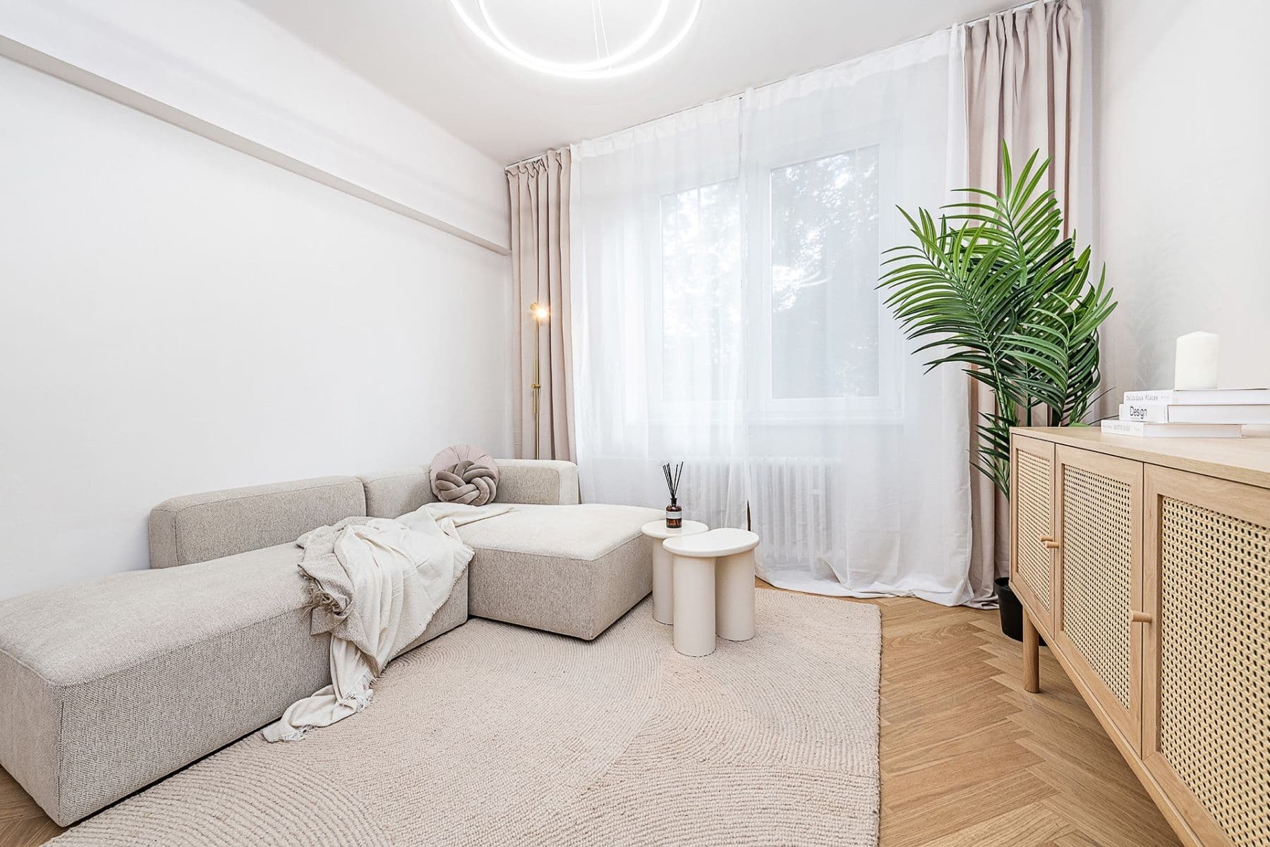 Prodej bytu 2+kk 54 m², Ruská, Praha, Praha Prodej bytu 2+kk 54 m², Ruská, Praha, Praha