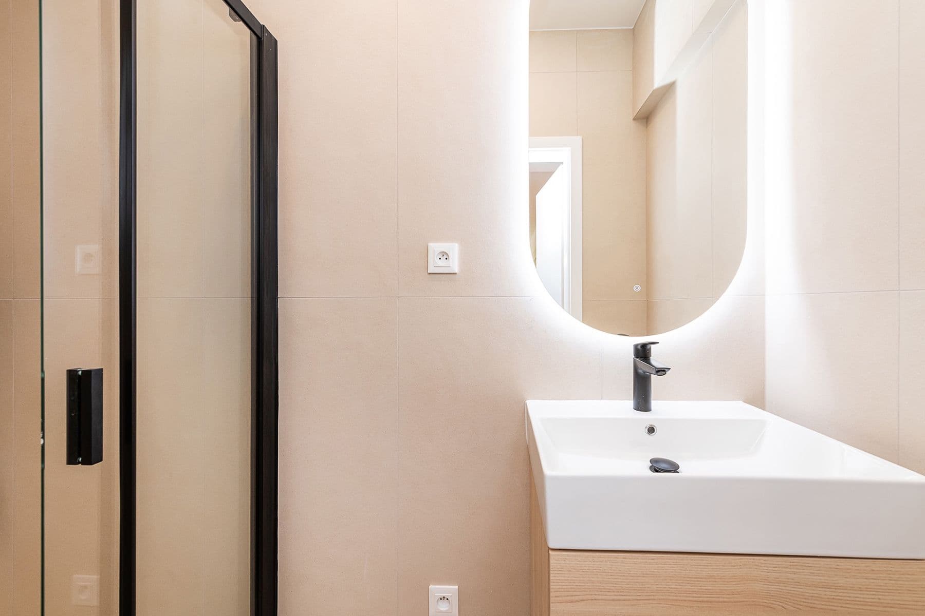 Prodej bytu 2+kk 54 m², Ruská, Praha, Praha Prodej bytu 2+kk 54 m², Ruská, Praha, Praha