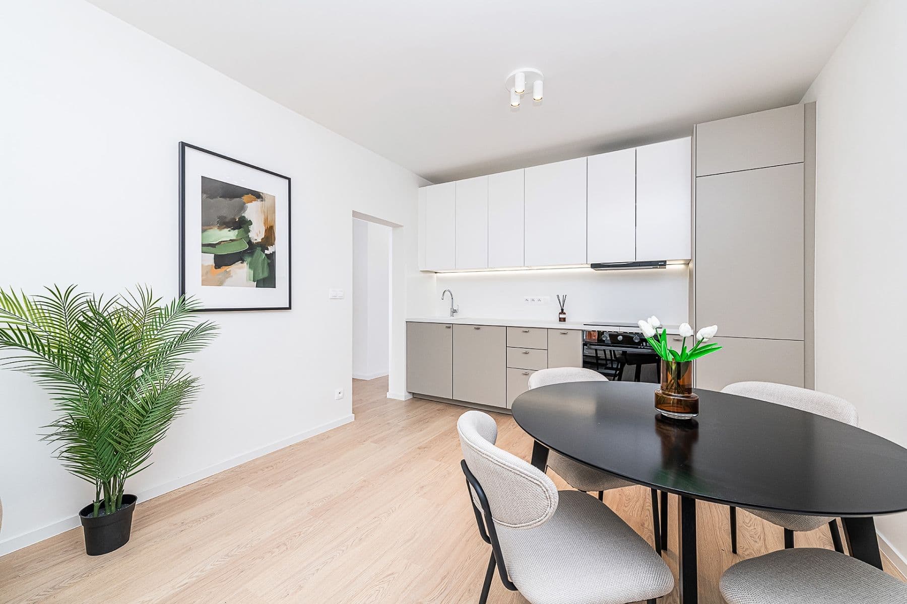 Prodej bytu 3+kk 55 m², Kavkazská, Praha, Praha Prodej bytu 3+kk 55 m², Kavkazská, Praha, Praha