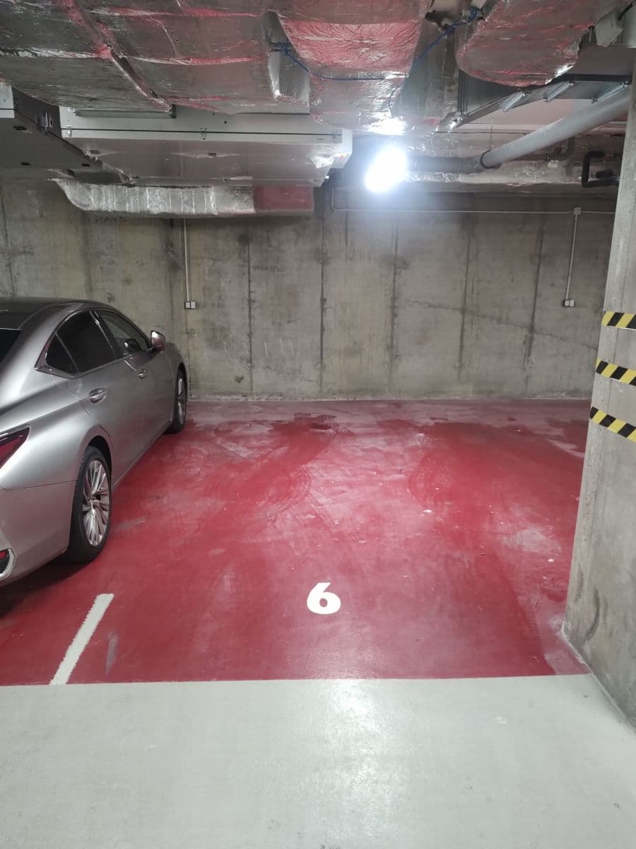 Pronájem garáže 12 m², Lumírova, Praha, Praha Pronájem garáže 12 m², Lumírova, Praha, Praha