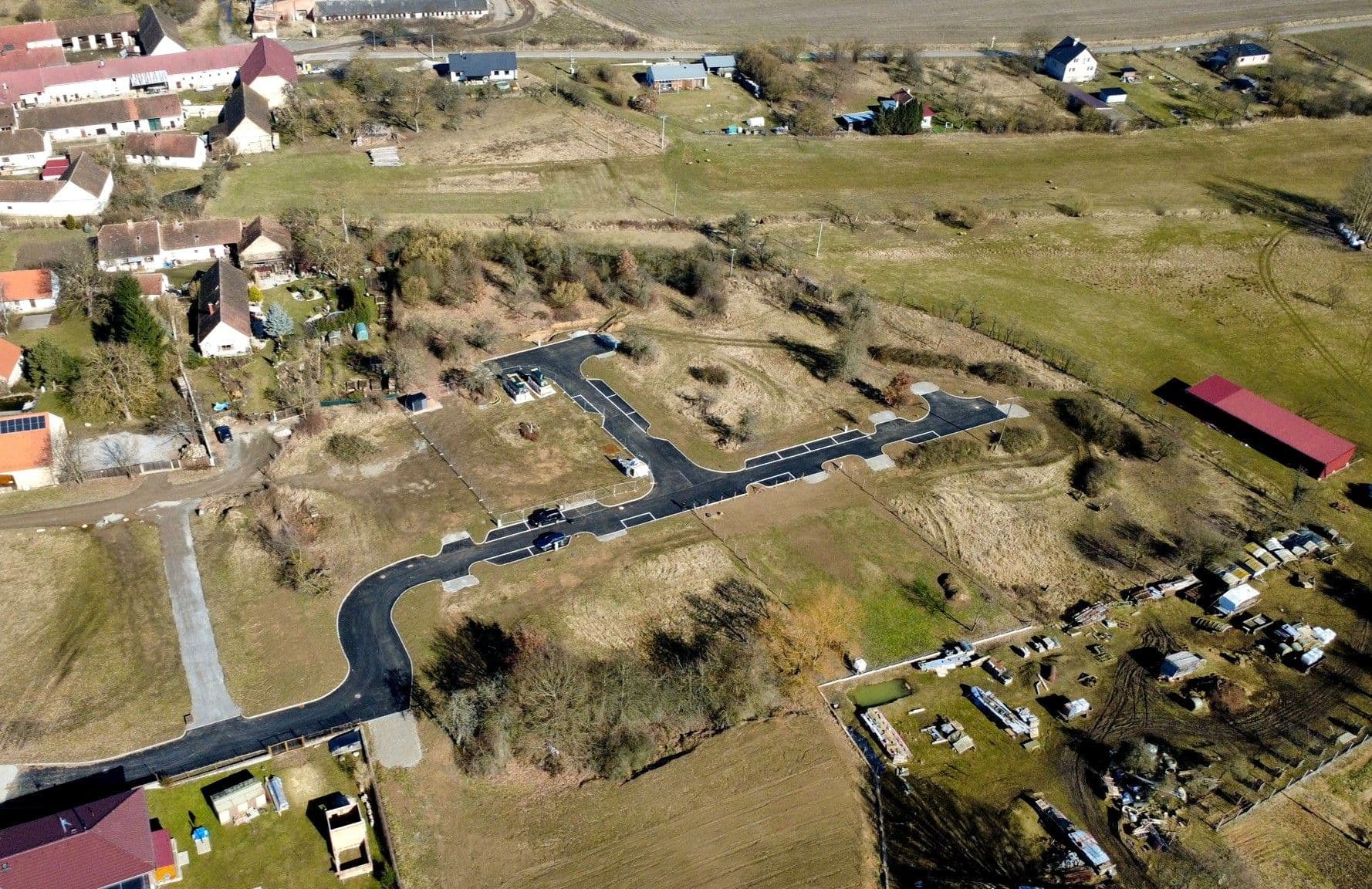 Prodej pozemku 1.100 m², Dobev, Jihočeský kraj Prodej pozemku 1.100 m², Dobev, Jihočeský kraj