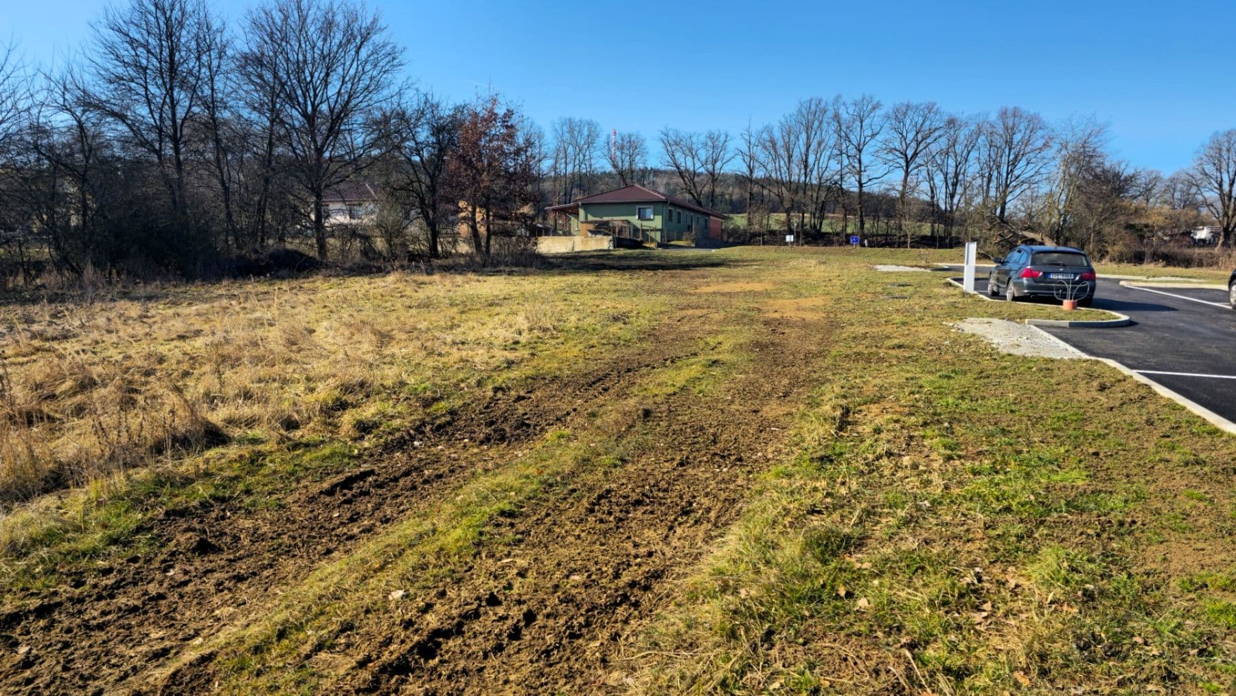 Prodej pozemku 1.100 m², Dobev, Jihočeský kraj Prodej pozemku 1.100 m², Dobev, Jihočeský kraj