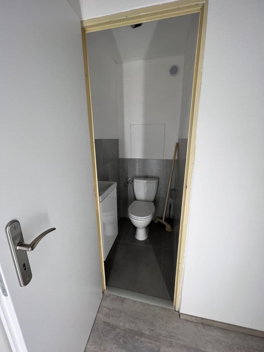 Pronájem bytu 1+kk 28 m², Souhrady, Brno, Jihomoravský kraj Pronájem bytu 1+kk 28 m², Souhrady, Brno, Jihomoravský kraj