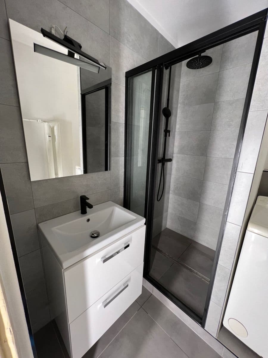 Pronájem bytu 1+kk 28 m², Souhrady, Brno, Jihomoravský kraj Pronájem bytu 1+kk 28 m², Souhrady, Brno, Jihomoravský kraj