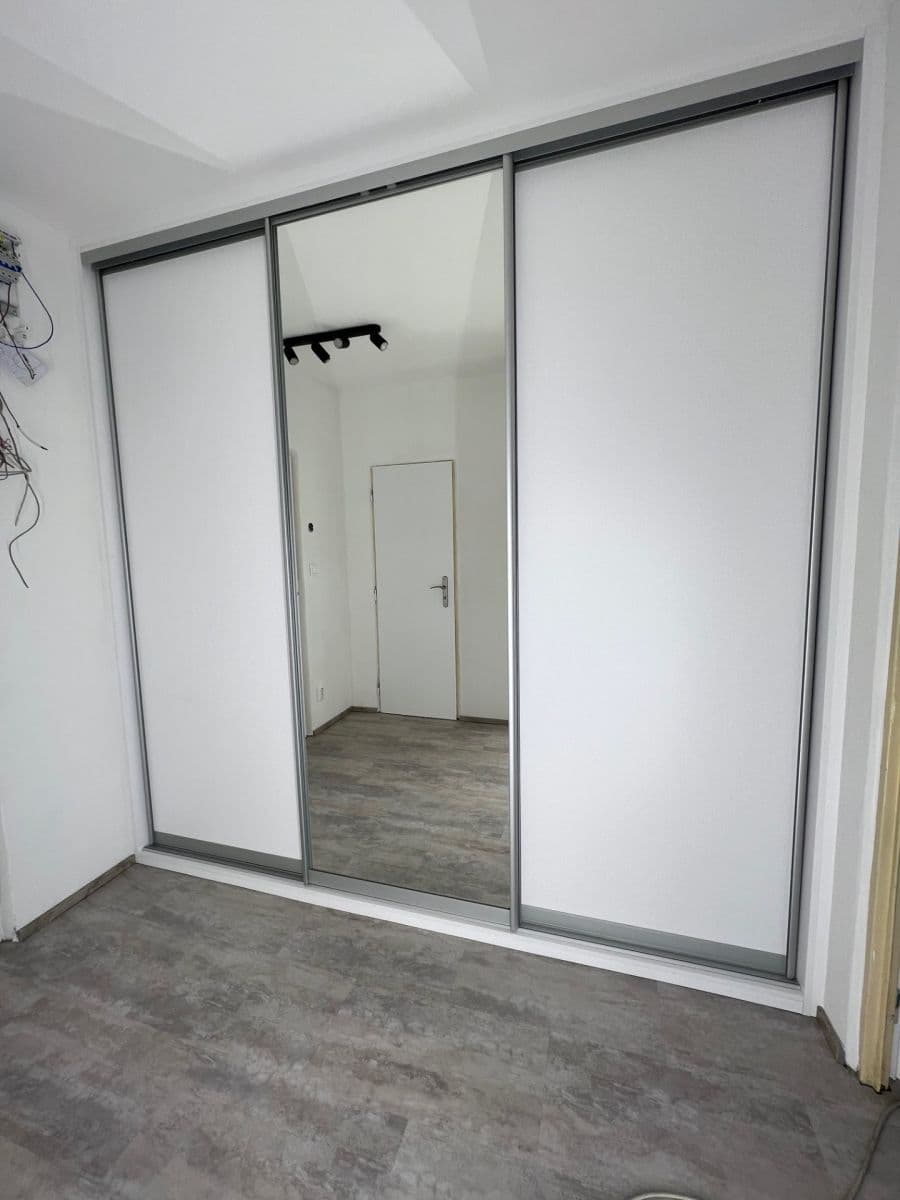 Pronájem bytu 1+kk 28 m², Souhrady, Brno, Jihomoravský kraj Pronájem bytu 1+kk 28 m², Souhrady, Brno, Jihomoravský kraj