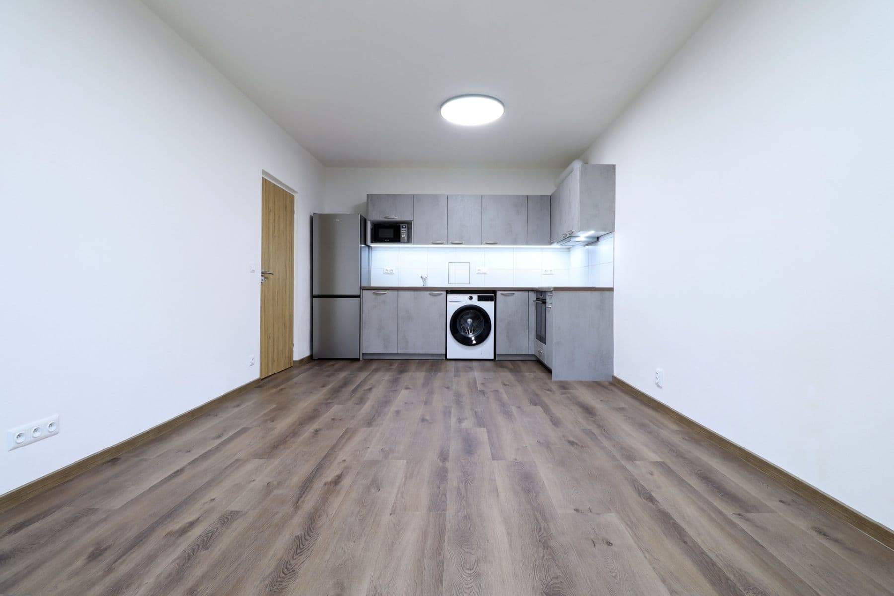 Pronájem bytu 2+kk 43 m², Jemnická, Praha, Praha Pronájem bytu 2+kk 43 m², Jemnická, Praha, Praha