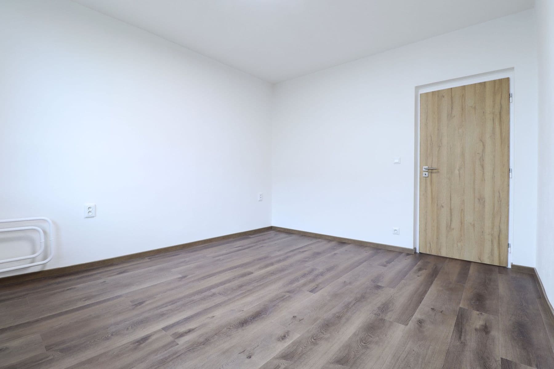 Pronájem bytu 2+kk 43 m², Jemnická, Praha, Praha Pronájem bytu 2+kk 43 m², Jemnická, Praha, Praha