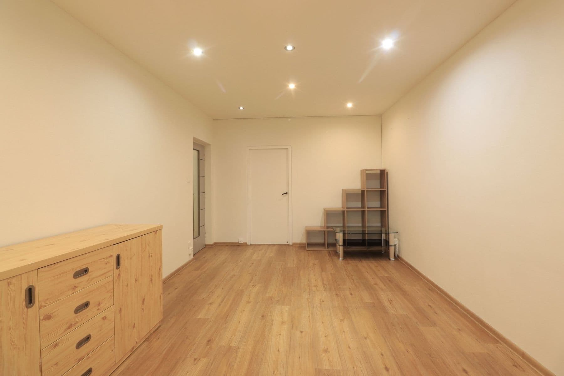 Pronájem bytu 2+1 60 m², Wednesbury, Kladno, Středočeský kraj Pronájem bytu 2+1 60 m², Wednesbury, Kladno, Středočeský kraj