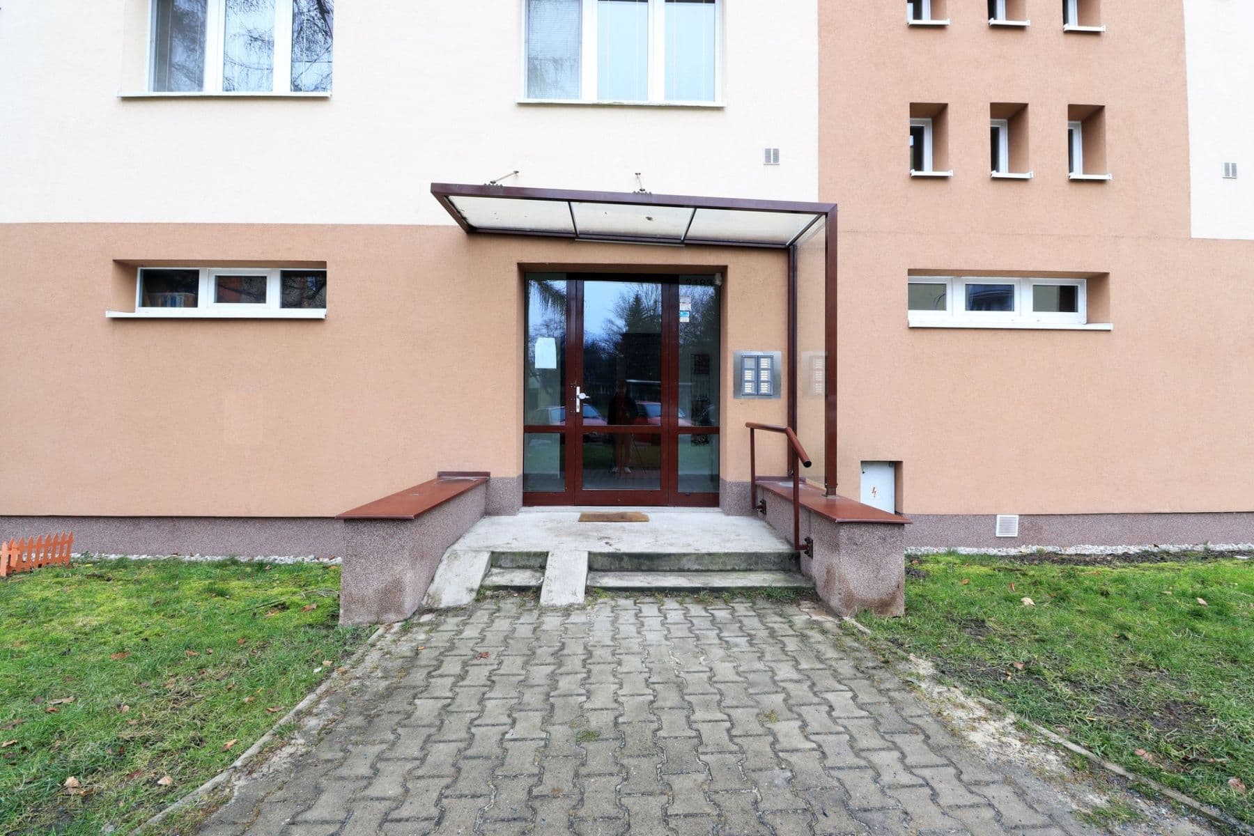 Pronájem bytu 2+1 60 m², Wednesbury, Kladno, Středočeský kraj Pronájem bytu 2+1 60 m², Wednesbury, Kladno, Středočeský kraj