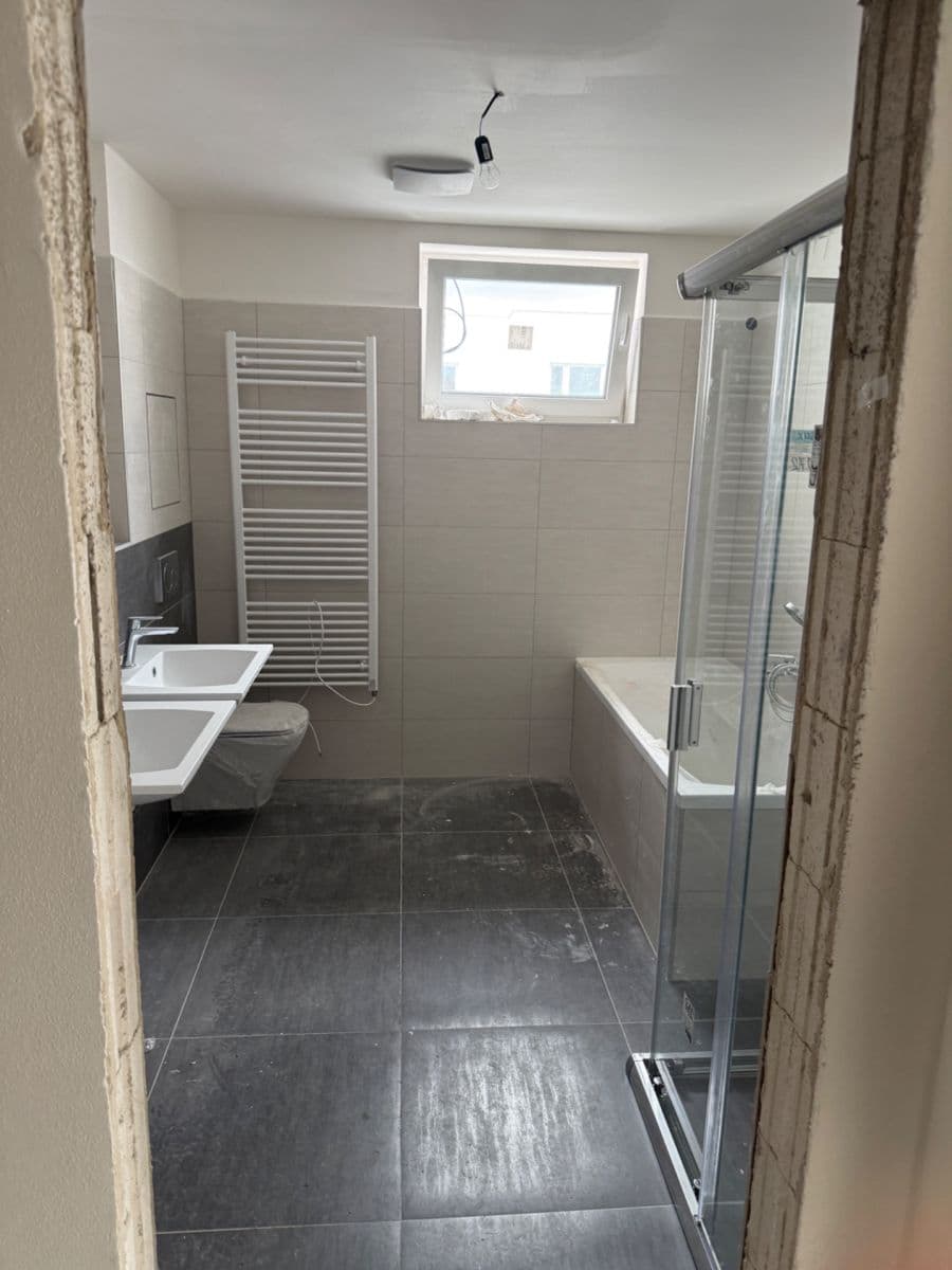 Pronájem bytu 1+kk 52 m², Na Zlaté stezce, Dobříš, Středočeský kraj Pronájem bytu 1+kk 52 m², Na Zlaté stezce, Dobříš, Středočeský kraj