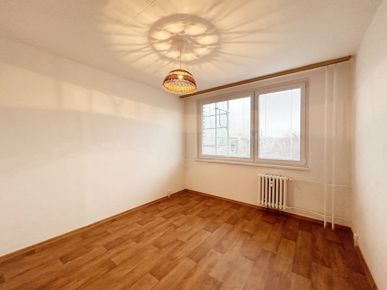 Pronájem bytu 4+1 89 m², Doležalova, Praha, Praha Pronájem bytu 4+1 89 m², Doležalova, Praha, Praha