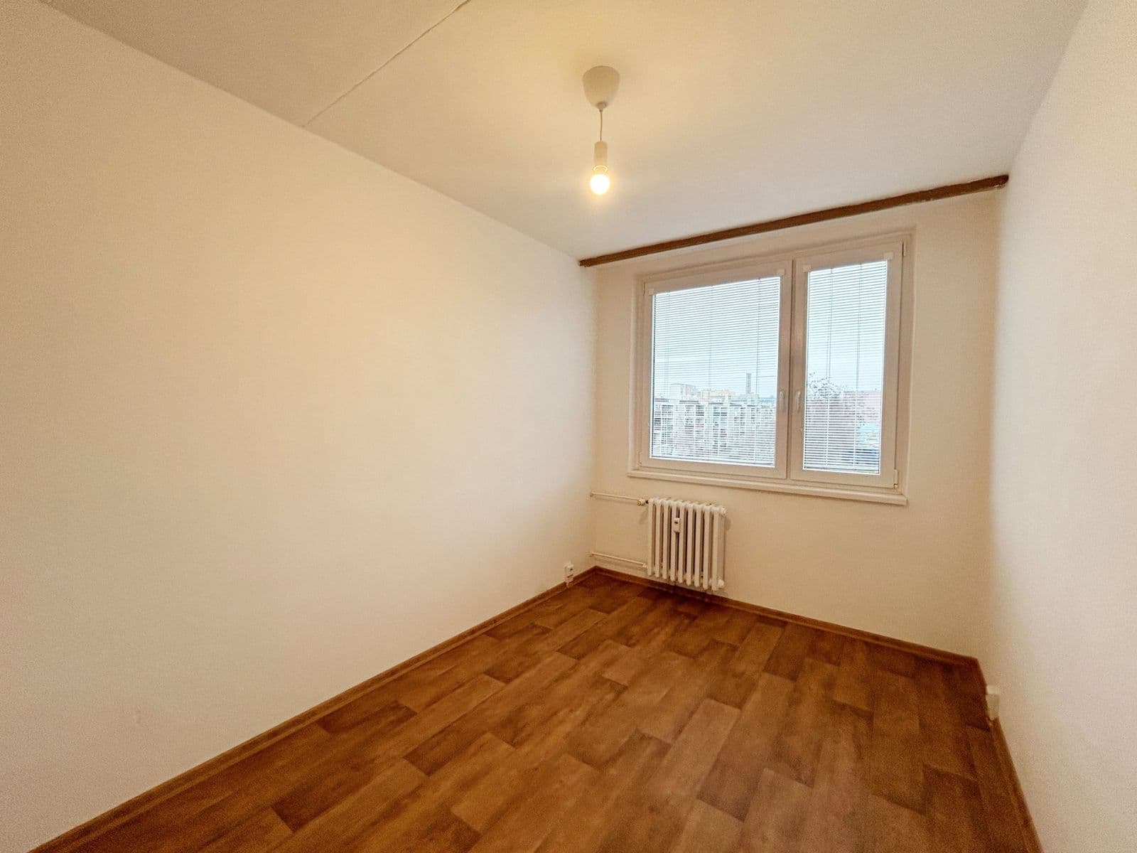 Pronájem bytu 4+1 89 m², Doležalova, Praha, Praha Pronájem bytu 4+1 89 m², Doležalova, Praha, Praha