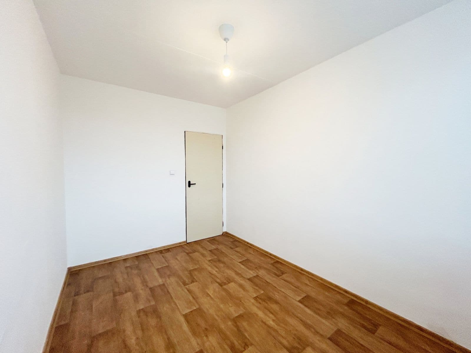 Pronájem bytu 4+1 89 m², Doležalova, Praha, Praha Pronájem bytu 4+1 89 m², Doležalova, Praha, Praha