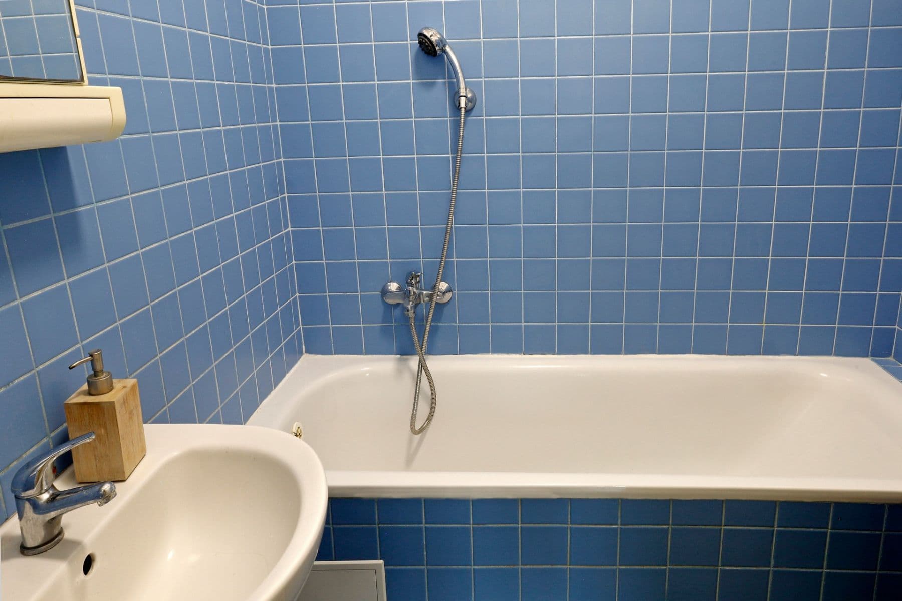 Prodej bytu 2+kk 45 m², V Lázních, Jesenice, Středočeský kraj Prodej bytu 2+kk 45 m², V Lázních, Jesenice, Středočeský kraj