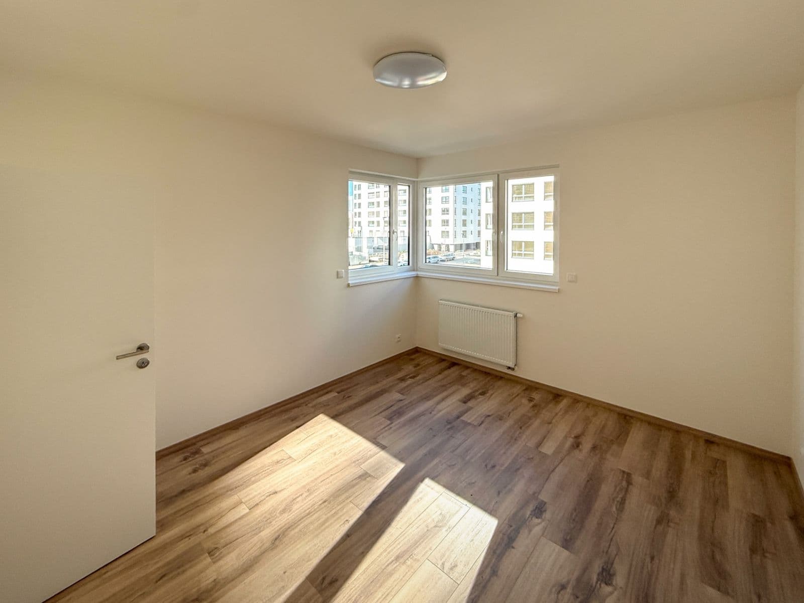 Pronájem bytu 2+kk 58 m², Pod Harfou, Praha, Praha Pronájem bytu 2+kk 58 m², Pod Harfou, Praha, Praha