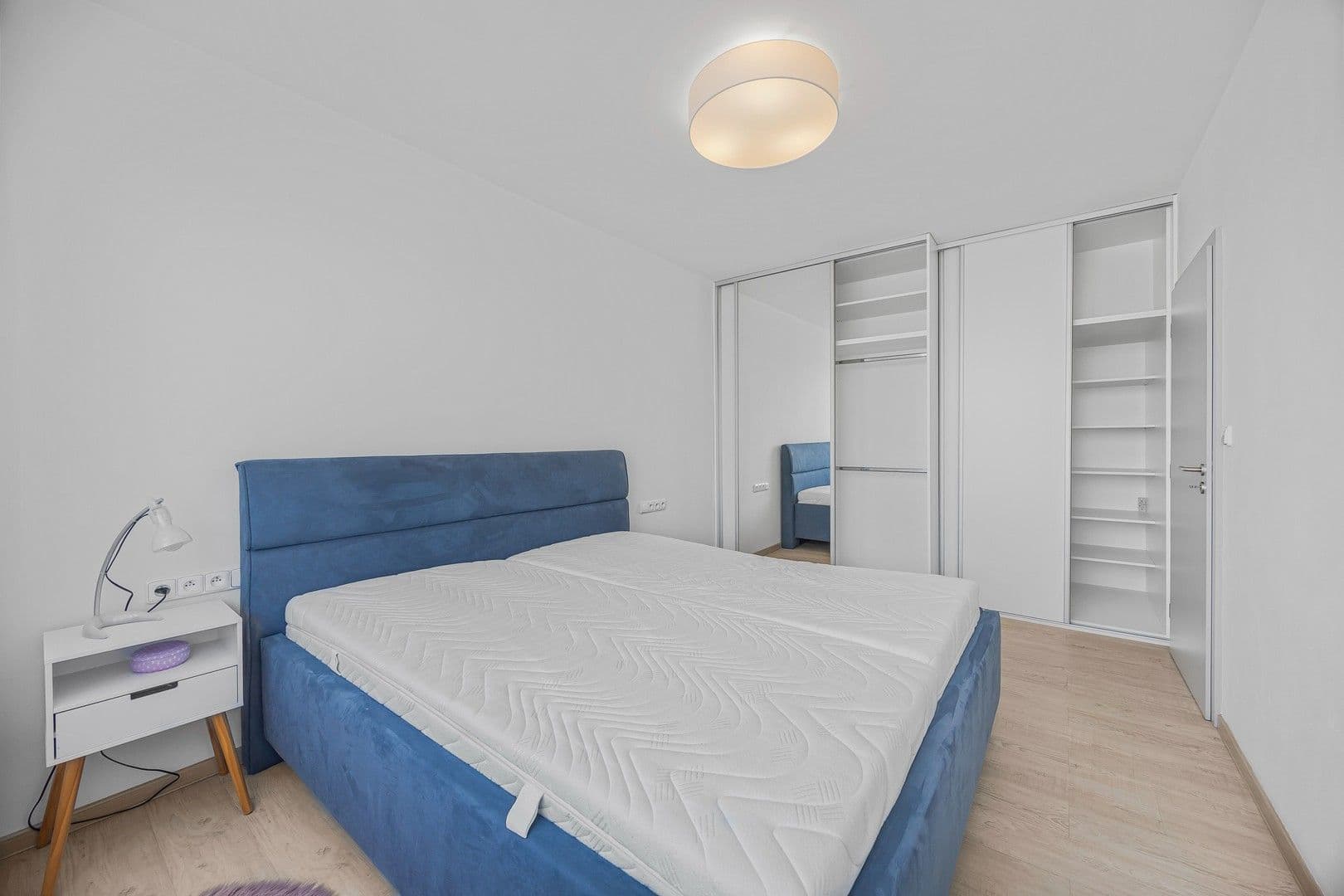 Pronájem bytu 3+kk 67 m², Molákova, Praha, Praha Pronájem bytu 3+kk 67 m², Molákova, Praha, Praha