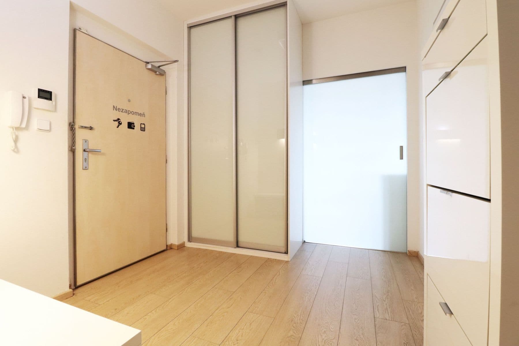Pronájem bytu 4+kk 111 m², Musílkova, Praha, Praha Pronájem bytu 4+kk 111 m², Musílkova, Praha, Praha