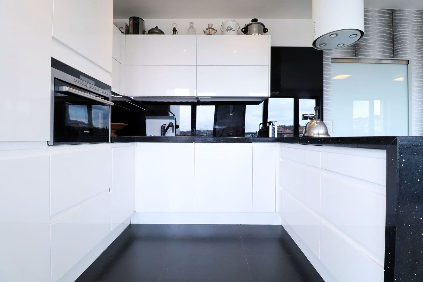 Pronájem bytu 4+kk 111 m², Musílkova, Praha, Praha Pronájem bytu 4+kk 111 m², Musílkova, Praha, Praha