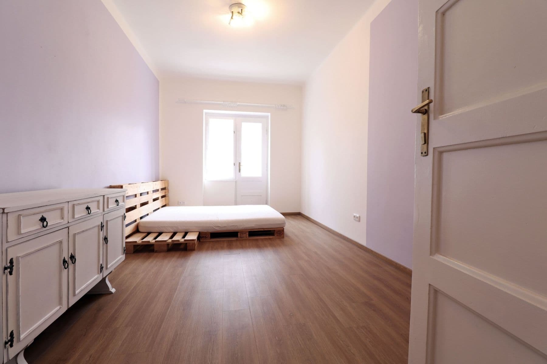 Pronájem bytu 2+kk 50 m², Biskupcova, Praha, Praha Pronájem bytu 2+kk 50 m², Biskupcova, Praha, Praha