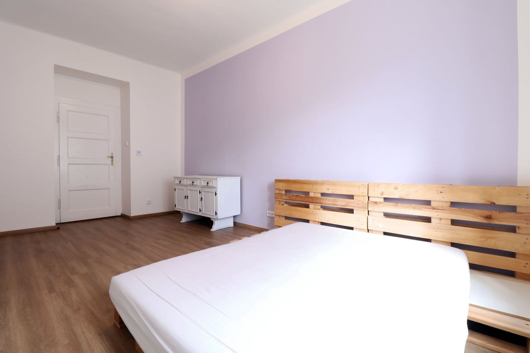 Pronájem bytu 2+kk 50 m², Biskupcova, Praha, Praha Pronájem bytu 2+kk 50 m², Biskupcova, Praha, Praha