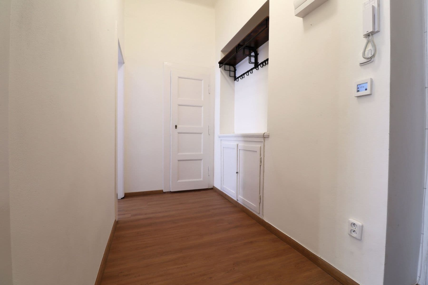 Pronájem bytu 2+kk 50 m², Biskupcova, Praha, Praha Pronájem bytu 2+kk 50 m², Biskupcova, Praha, Praha