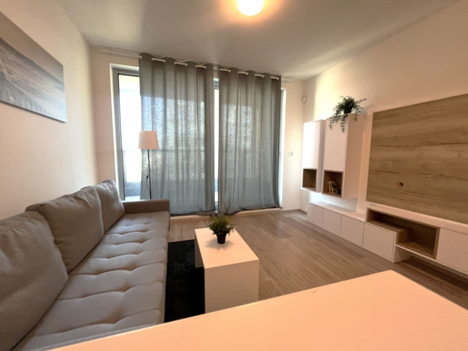 Pronájem bytu 1+kk 33 m², Kurta Konráda, Praha, Praha Pronájem bytu 1+kk 33 m², Kurta Konráda, Praha, Praha