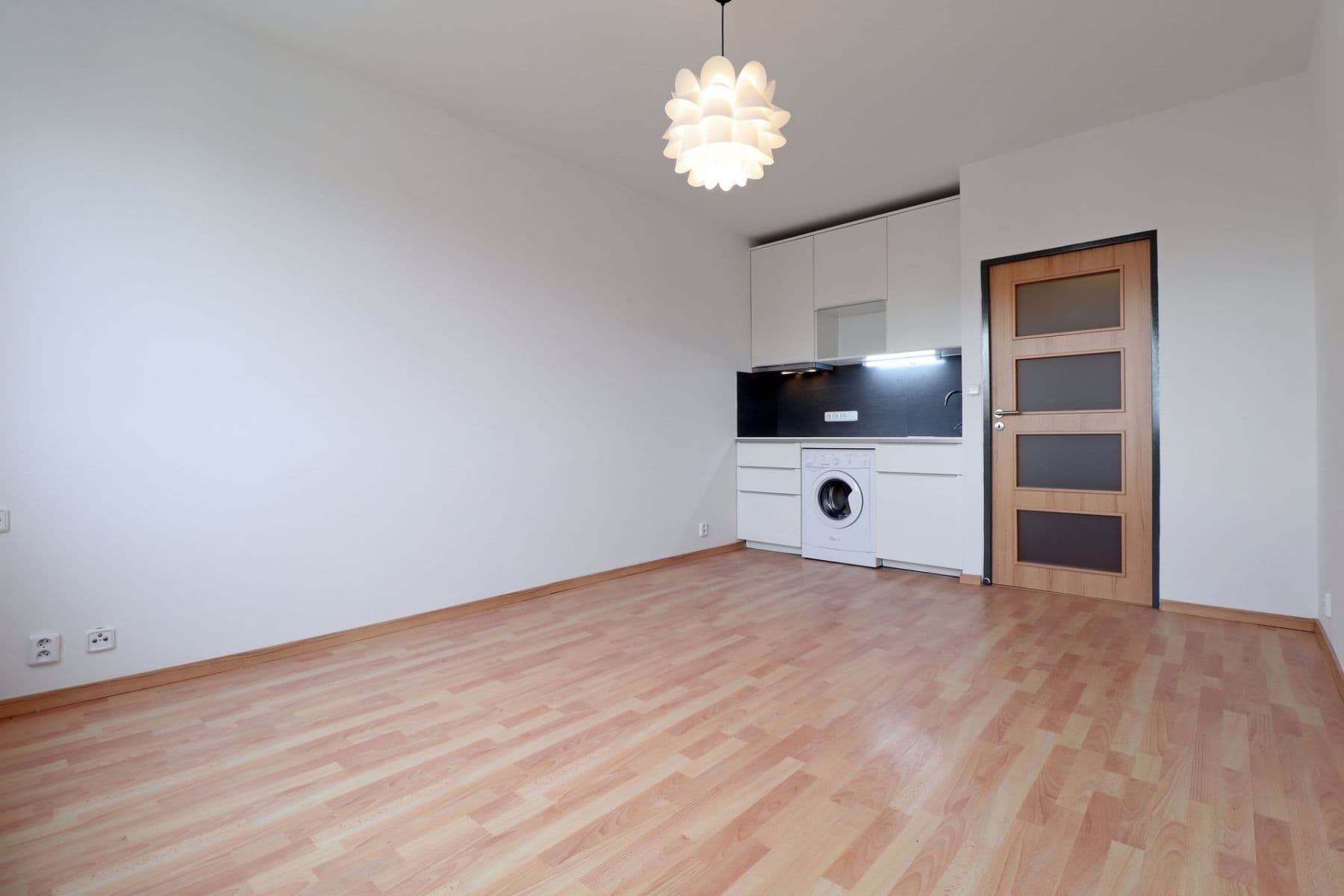 Pronájem bytu 1+kk 27 m², Bítovská, Praha, Praha Pronájem bytu 1+kk 27 m², Bítovská, Praha, Praha