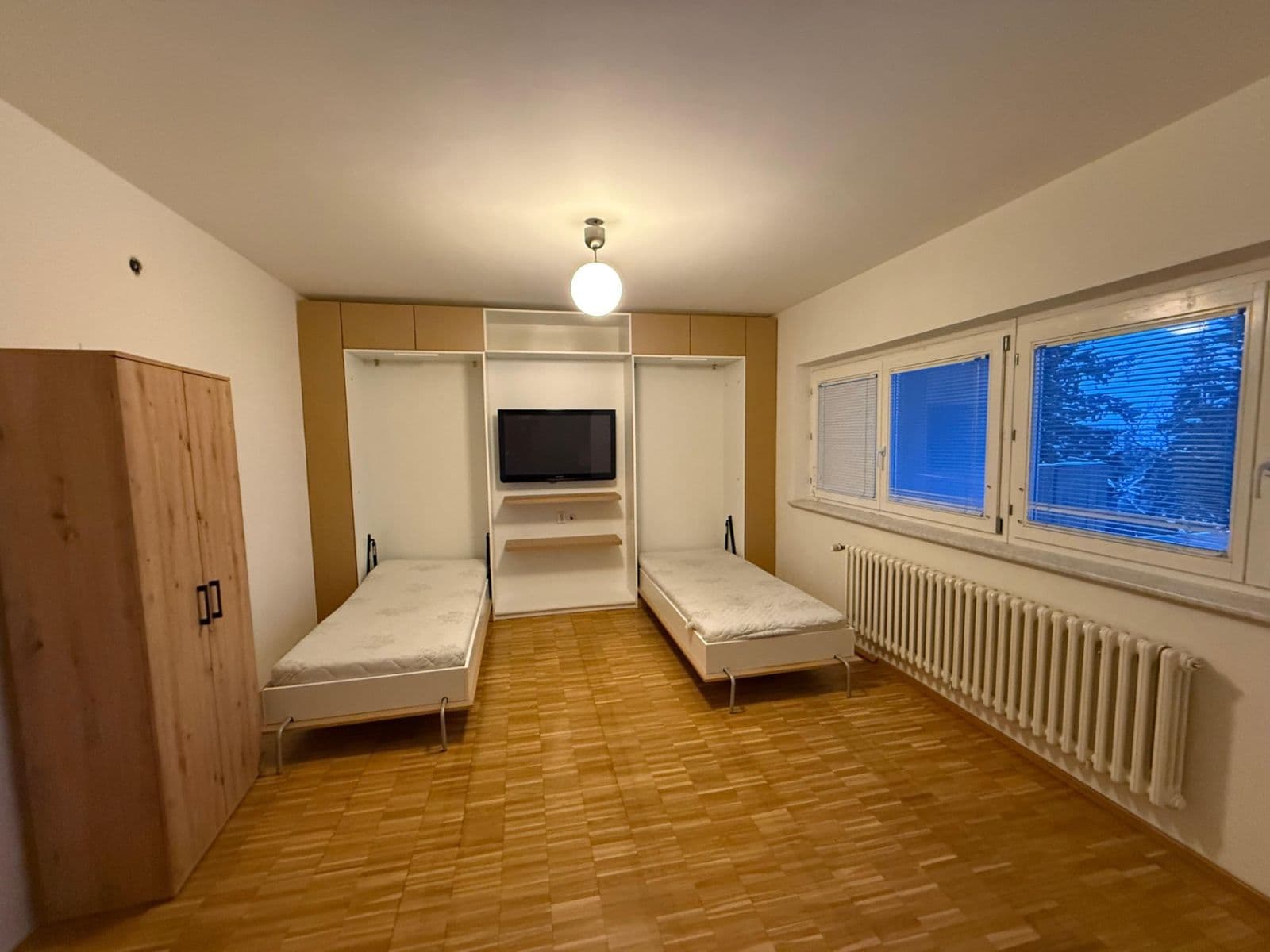 Pronájem bytu 1+1 30 m², Rezkova, Brno, Jihomoravský kraj Pronájem bytu 1+1 30 m², Rezkova, Brno, Jihomoravský kraj