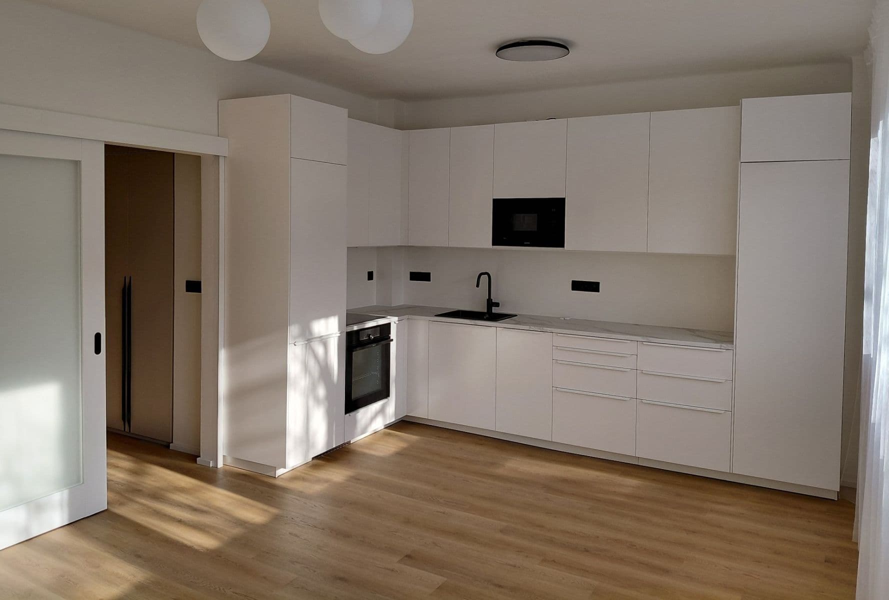 Pronájem bytu 2+kk 43 m², Humpolecká, Praha, Praha Pronájem bytu 2+kk 43 m², Humpolecká, Praha, Praha