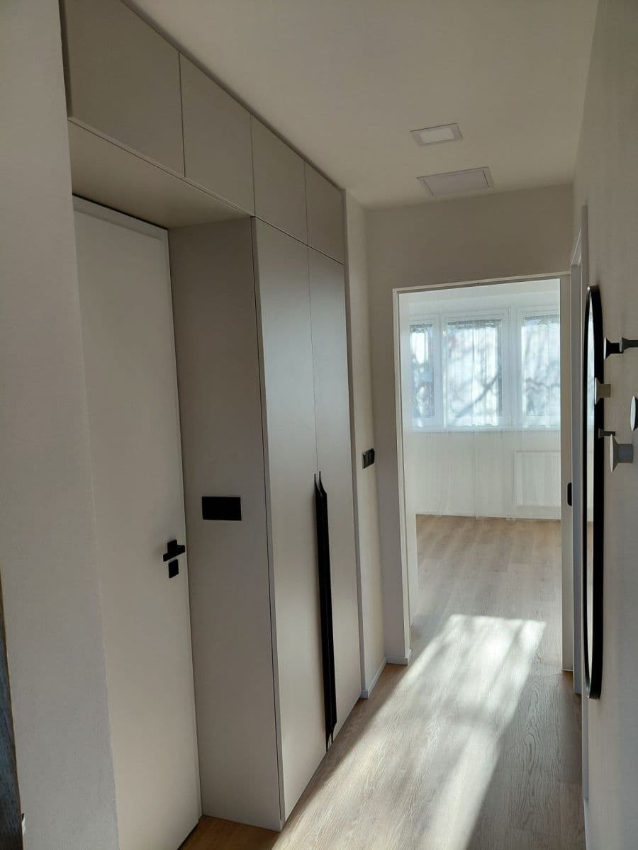 Pronájem bytu 2+kk 43 m², Humpolecká, Praha, Praha Pronájem bytu 2+kk 43 m², Humpolecká, Praha, Praha