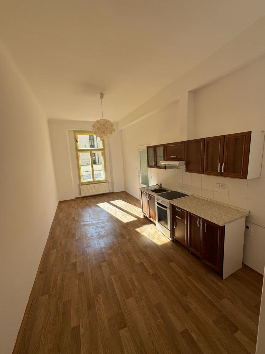 Pronájem bytu 2+kk 46 m², Oldřichova, Praha, Praha Pronájem bytu 2+kk 46 m², Oldřichova, Praha, Praha