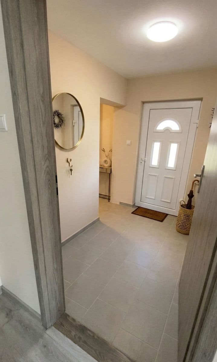 Prodej bytu 1+kk 33 m², Lázeňská, Lanškroun, Pardubický kraj Prodej bytu 1+kk 33 m², Lázeňská, Lanškroun, Pardubický kraj