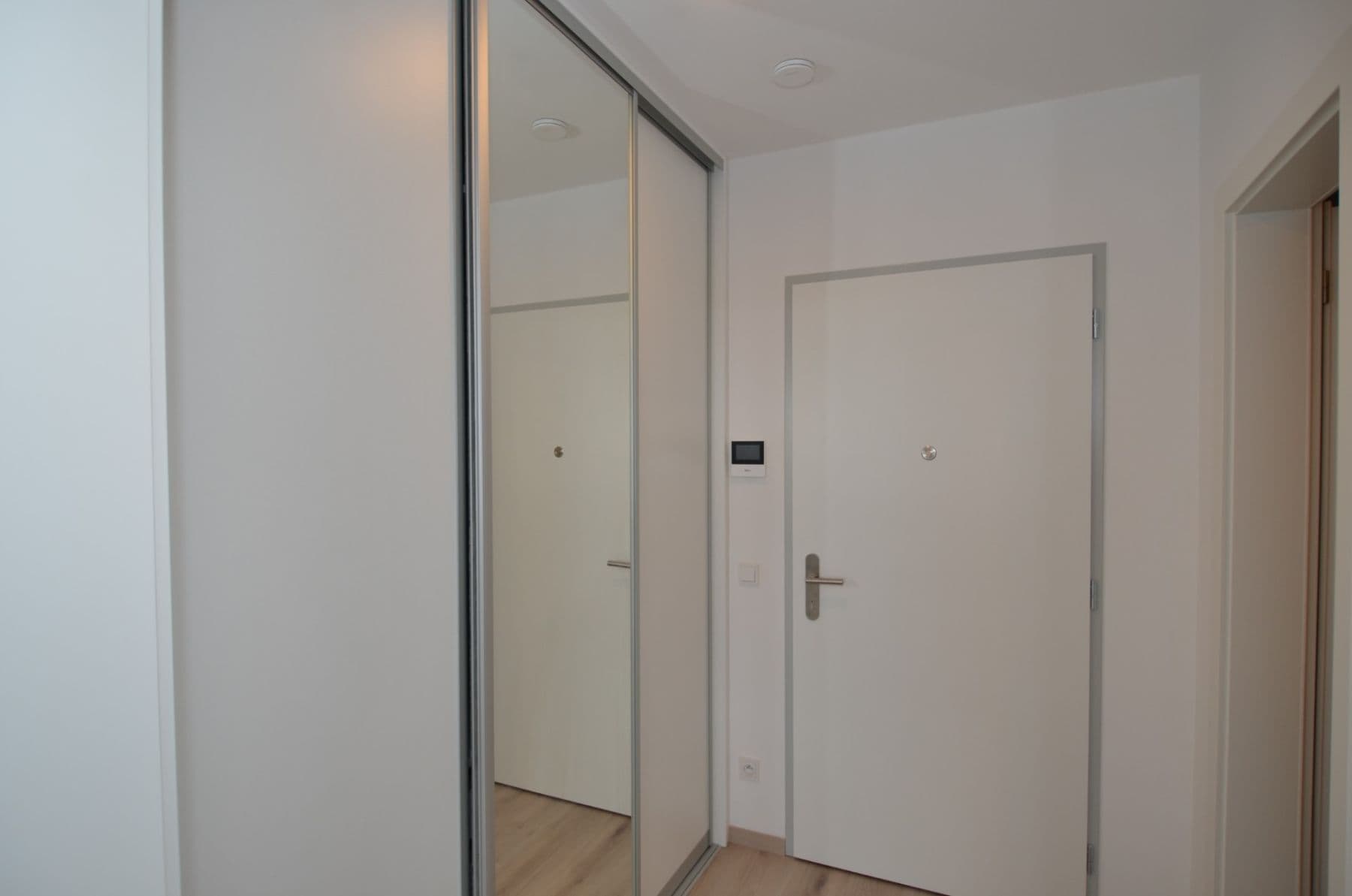 Pronájem bytu 1+kk 30 m², Tupolevova, Praha, Praha Pronájem bytu 1+kk 30 m², Tupolevova, Praha, Praha