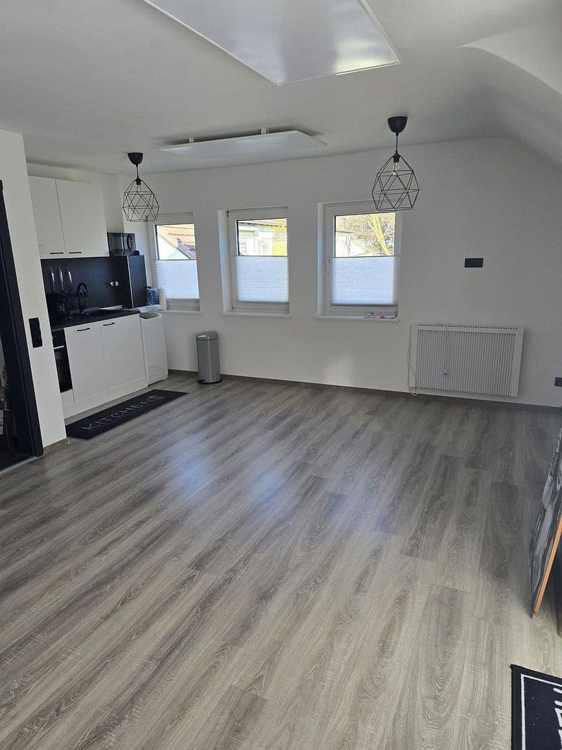 Pronájem bytu 2+1 50 m², Düsseldorfer Straße 120, Ratingen, Severní Porýní-Vestfálsko Pronájem bytu 2+1 50 m², Düsseldorfer Straße 120, Ratingen, Severní Porýní-Vestfálsko