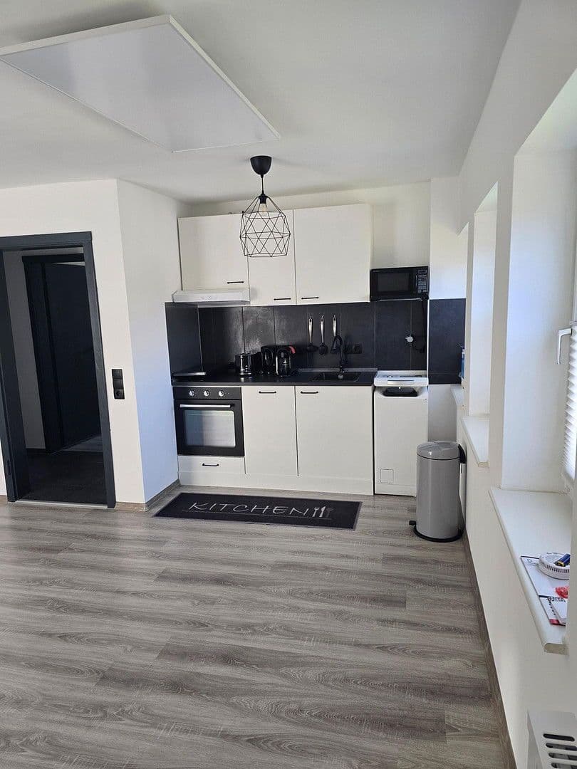 Pronájem bytu 2+1 50 m², Düsseldorfer Straße 120, Ratingen, Severní Porýní-Vestfálsko Pronájem bytu 2+1 50 m², Düsseldorfer Straße 120, Ratingen, Severní Porýní-Vestfálsko