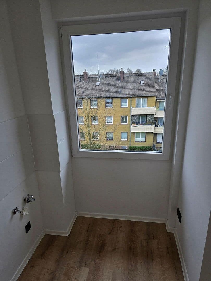 Pronájem bytu 2+1 50 m², Tilsiter Straße 3, Heiligenhaus, Severní Porýní-Vestfálsko Pronájem bytu 2+1 50 m², Tilsiter Straße 3, Heiligenhaus, Severní Porýní-Vestfálsko